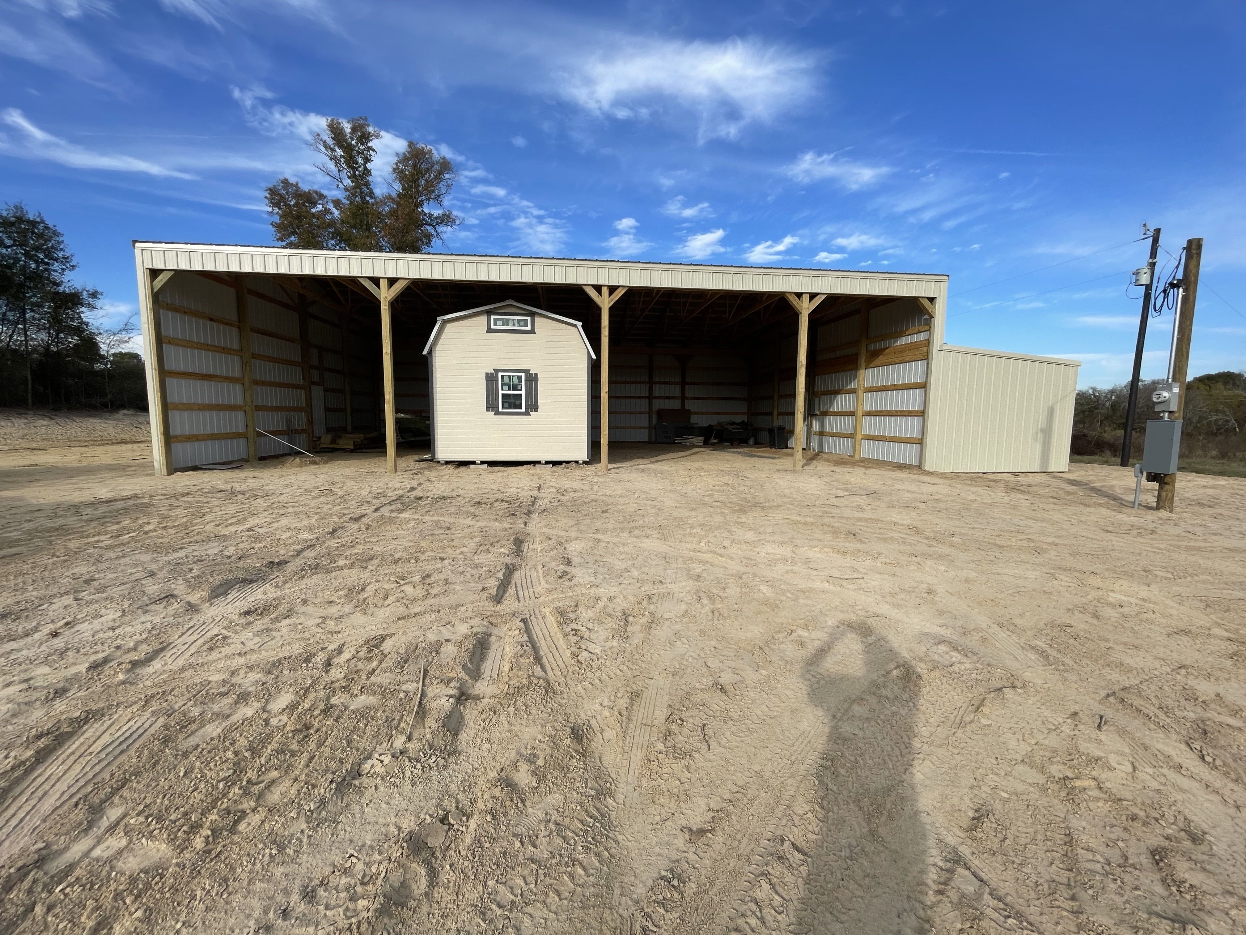 Rhino Pole - Pre-fab Barndominiums